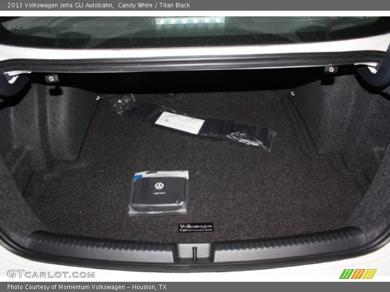 Candy White / Titan Black 2013 Volkswagen Jetta GLI Autobahn