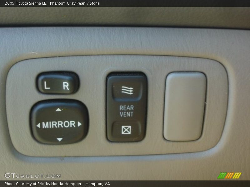 Phantom Gray Pearl / Stone 2005 Toyota Sienna LE