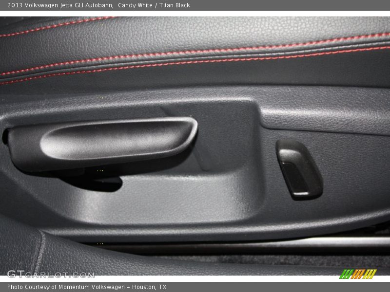 Candy White / Titan Black 2013 Volkswagen Jetta GLI Autobahn