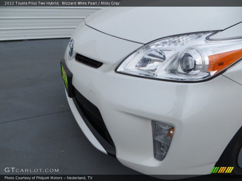 Blizzard White Pearl / Misty Gray 2013 Toyota Prius Two Hybrid