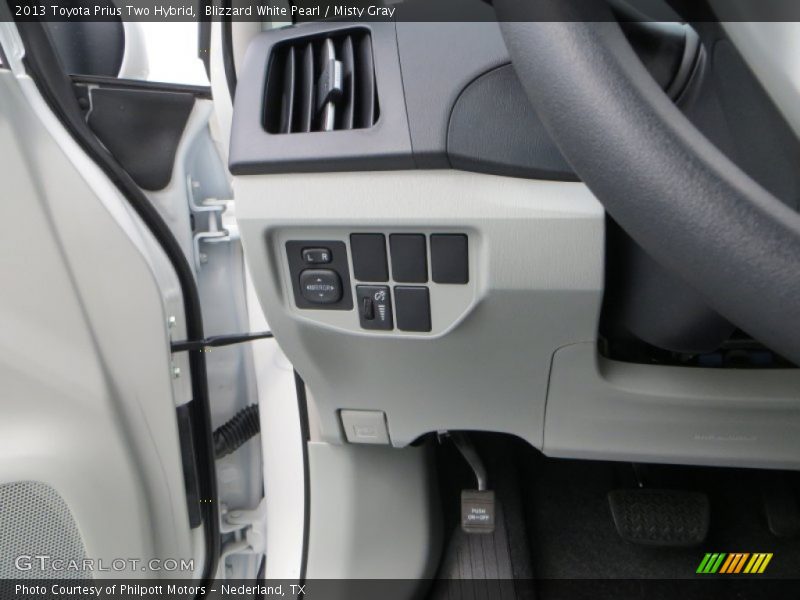 Blizzard White Pearl / Misty Gray 2013 Toyota Prius Two Hybrid