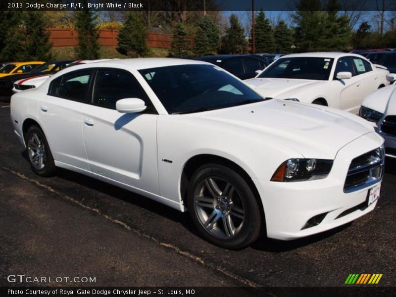 Bright White / Black 2013 Dodge Charger R/T
