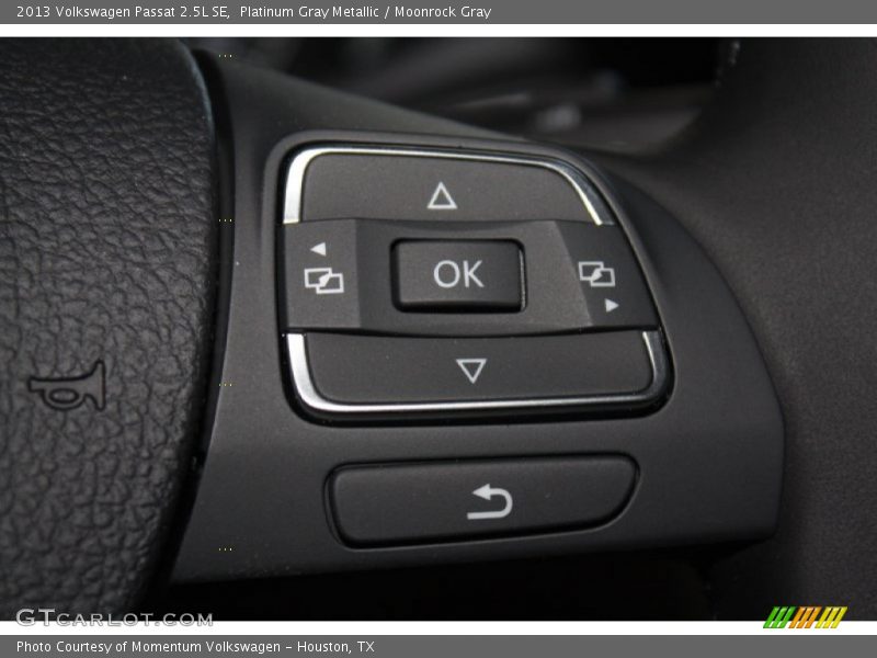 Platinum Gray Metallic / Moonrock Gray 2013 Volkswagen Passat 2.5L SE