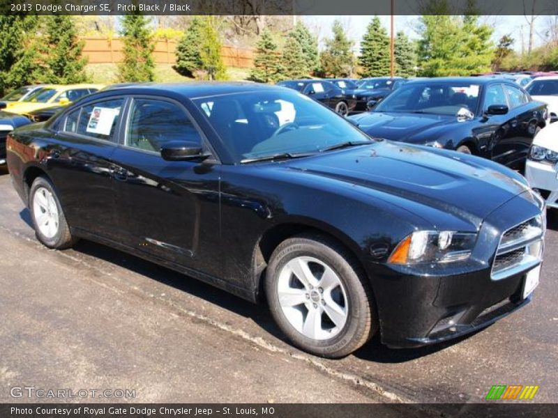 Pitch Black / Black 2013 Dodge Charger SE