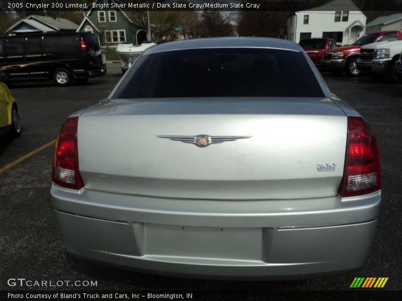 Bright Silver Metallic / Dark Slate Gray/Medium Slate Gray 2005 Chrysler 300 Limited