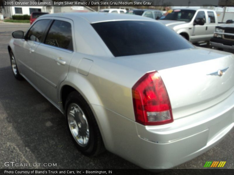 Bright Silver Metallic / Dark Slate Gray/Medium Slate Gray 2005 Chrysler 300 Limited