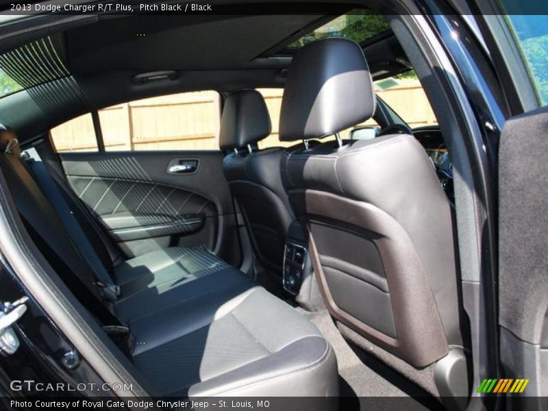 Pitch Black / Black 2013 Dodge Charger R/T Plus