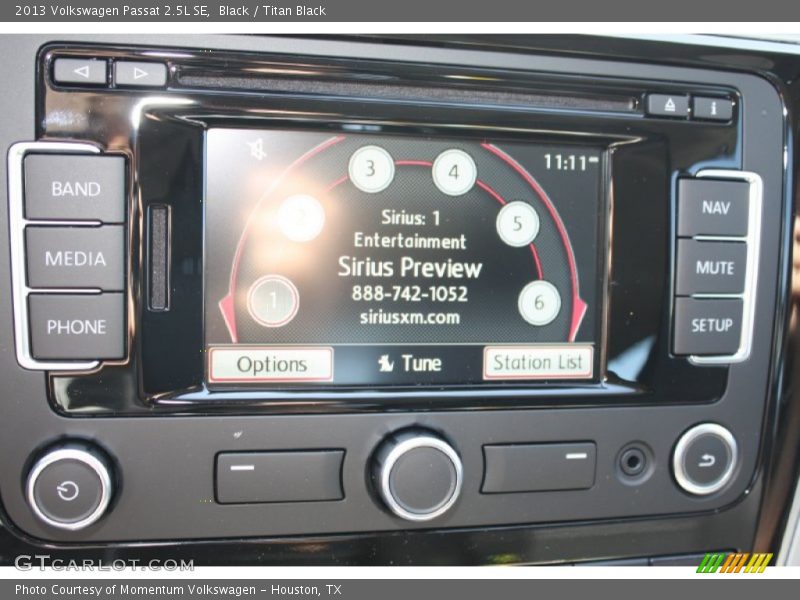 Black / Titan Black 2013 Volkswagen Passat 2.5L SE