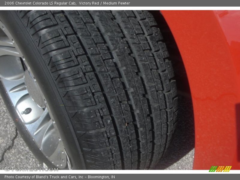 Victory Red / Medium Pewter 2006 Chevrolet Colorado LS Regular Cab
