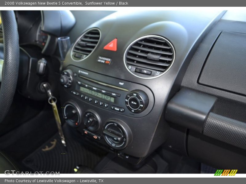 Sunflower Yellow / Black 2008 Volkswagen New Beetle S Convertible