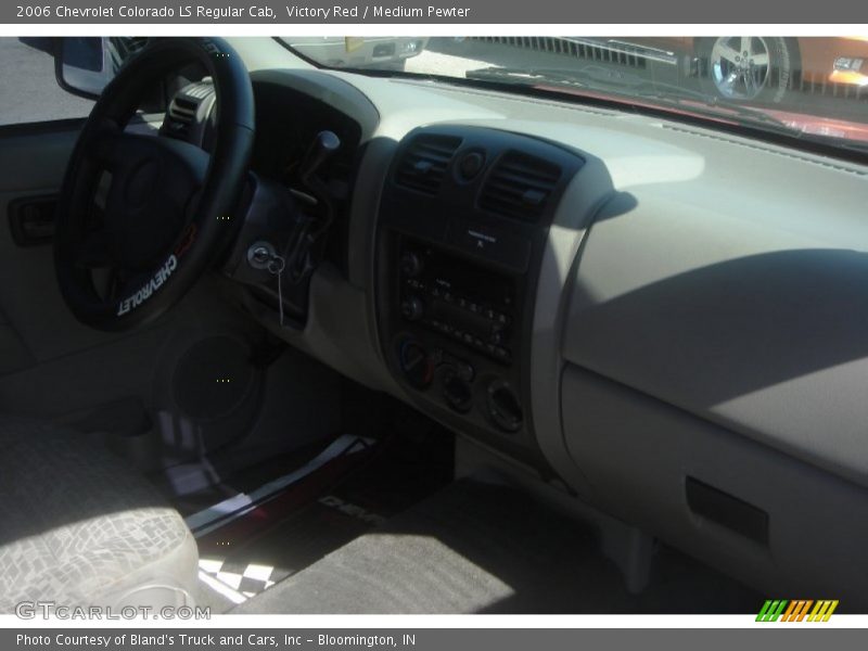 Victory Red / Medium Pewter 2006 Chevrolet Colorado LS Regular Cab