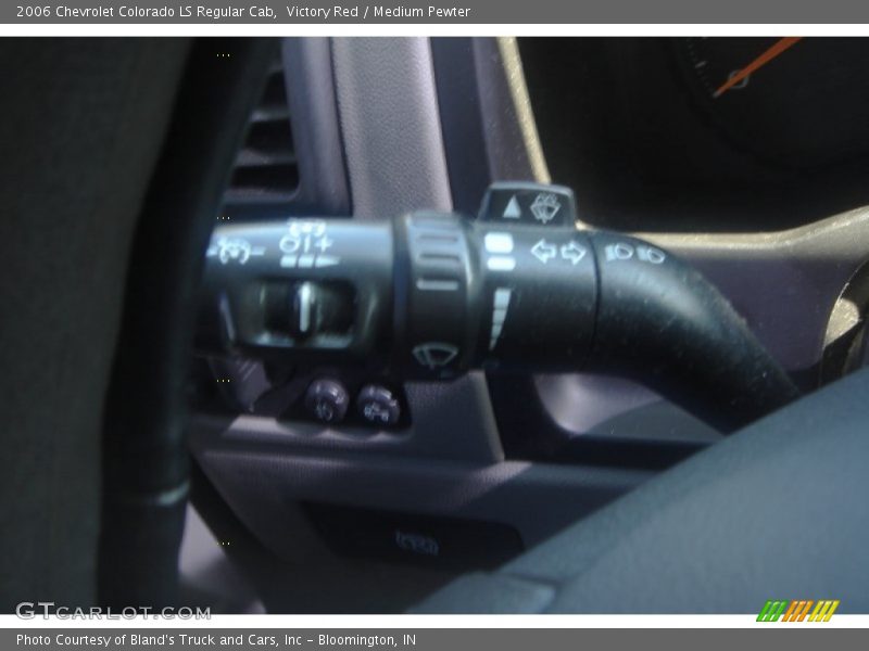 Victory Red / Medium Pewter 2006 Chevrolet Colorado LS Regular Cab