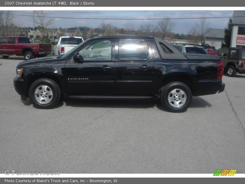 Black / Ebony 2007 Chevrolet Avalanche LT 4WD