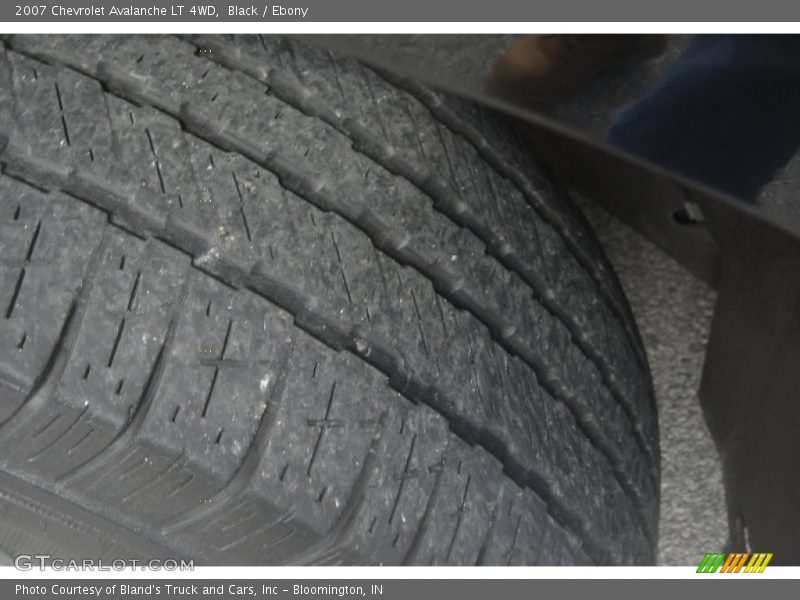 Black / Ebony 2007 Chevrolet Avalanche LT 4WD
