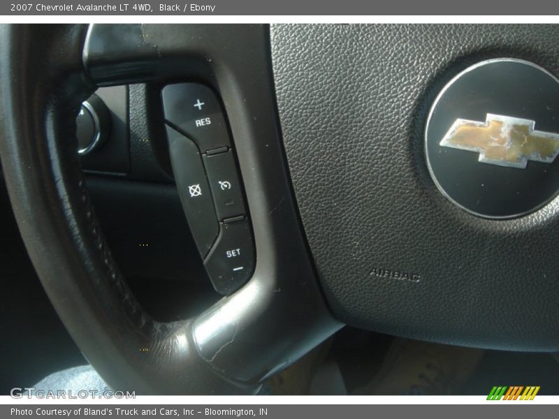 Black / Ebony 2007 Chevrolet Avalanche LT 4WD