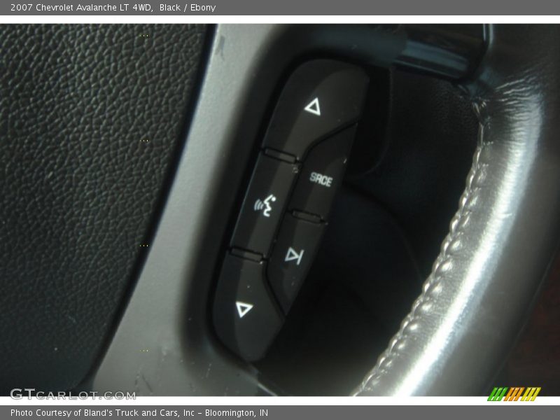 Black / Ebony 2007 Chevrolet Avalanche LT 4WD
