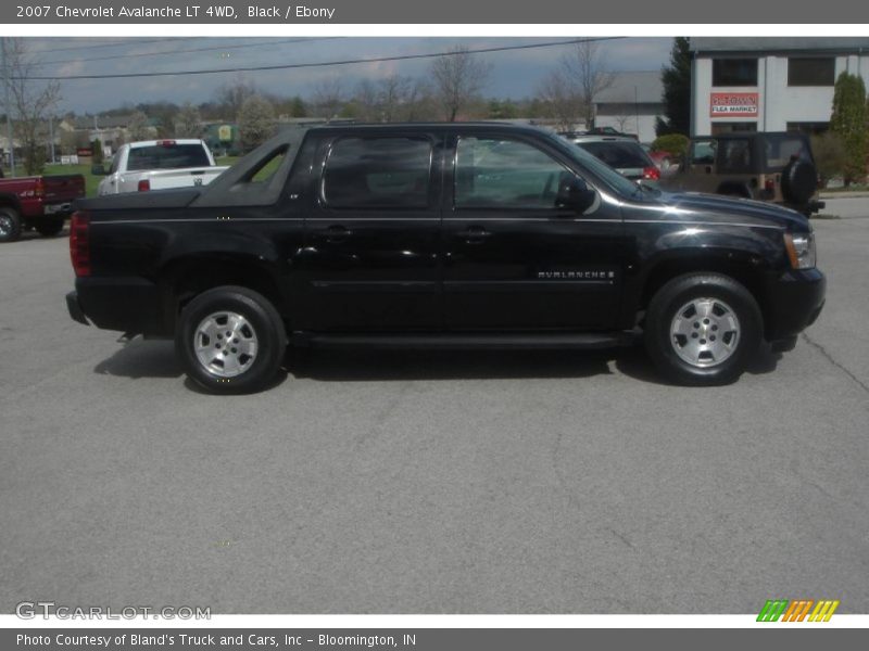 Black / Ebony 2007 Chevrolet Avalanche LT 4WD