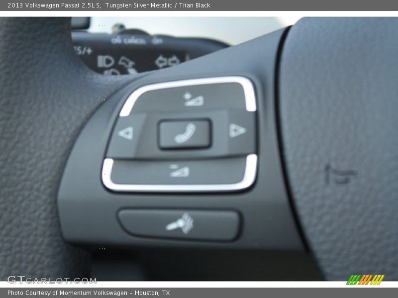 Tungsten Silver Metallic / Titan Black 2013 Volkswagen Passat 2.5L S
