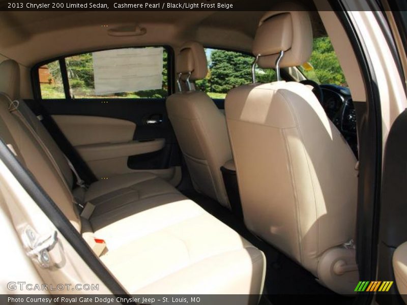 Cashmere Pearl / Black/Light Frost Beige 2013 Chrysler 200 Limited Sedan