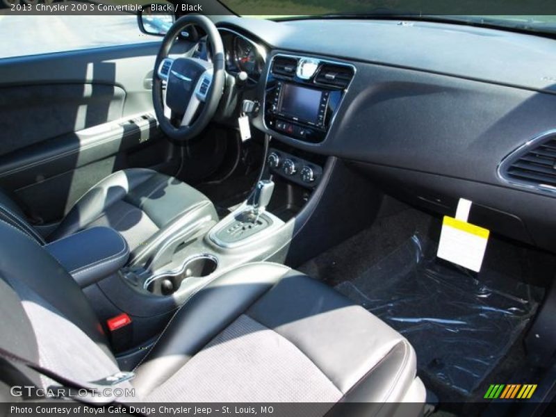Black / Black 2013 Chrysler 200 S Convertible