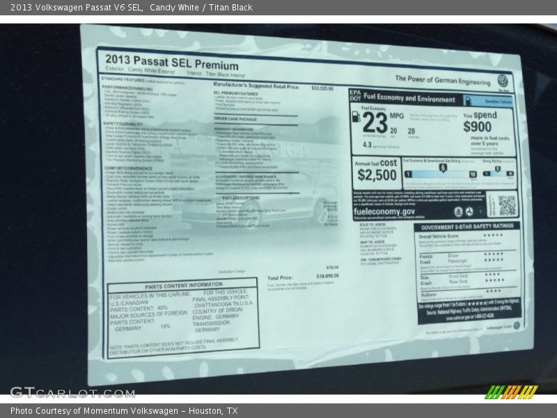 Candy White / Titan Black 2013 Volkswagen Passat V6 SEL