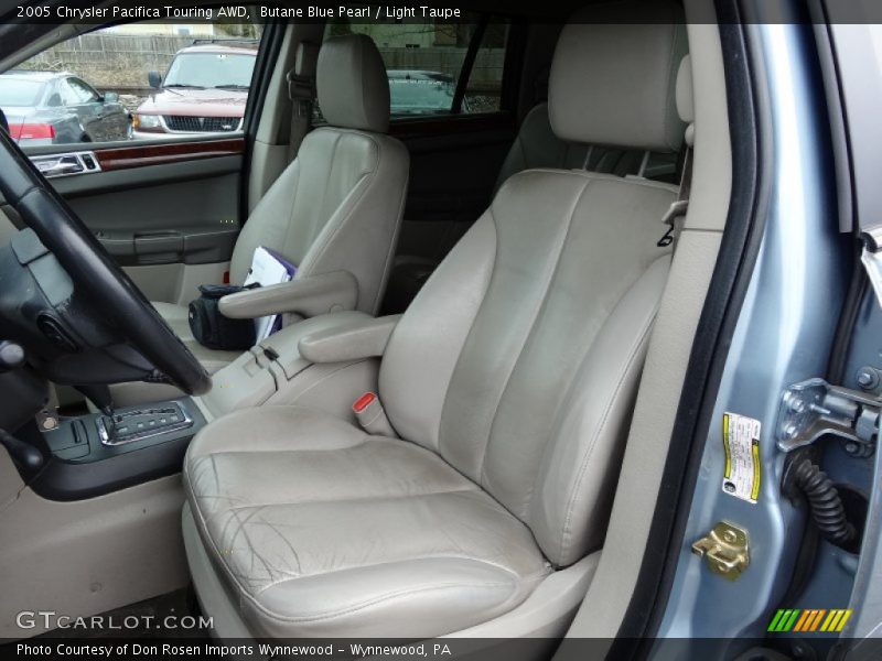 Front Seat of 2005 Pacifica Touring AWD