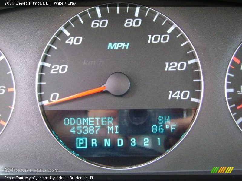 White / Gray 2006 Chevrolet Impala LT