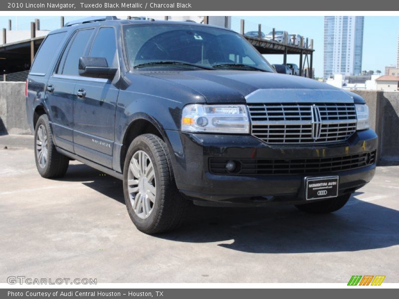 Tuxedo Black Metallic / Charcoal Black 2010 Lincoln Navigator