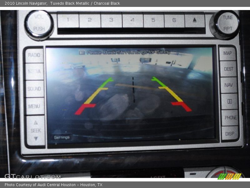 Tuxedo Black Metallic / Charcoal Black 2010 Lincoln Navigator