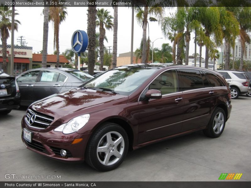 Front 3/4 View of 2010 R 350 4Matic