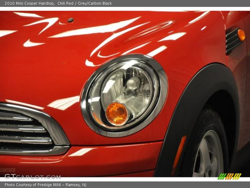 Chili Red / Grey/Carbon Black 2010 Mini Cooper Hardtop