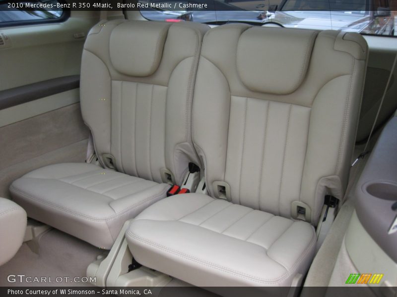 Rear Seat of 2010 R 350 4Matic