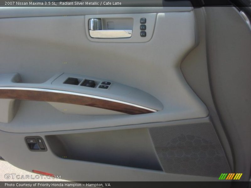 Radiant Silver Metallic / Cafe Latte 2007 Nissan Maxima 3.5 SL