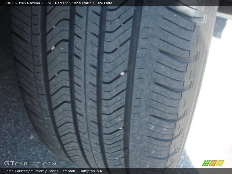 Radiant Silver Metallic / Cafe Latte 2007 Nissan Maxima 3.5 SL