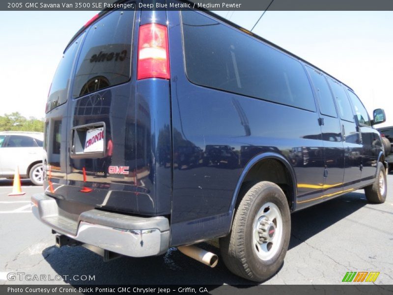 Deep Blue Metallic / Medium Pewter 2005 GMC Savana Van 3500 SLE Passenger