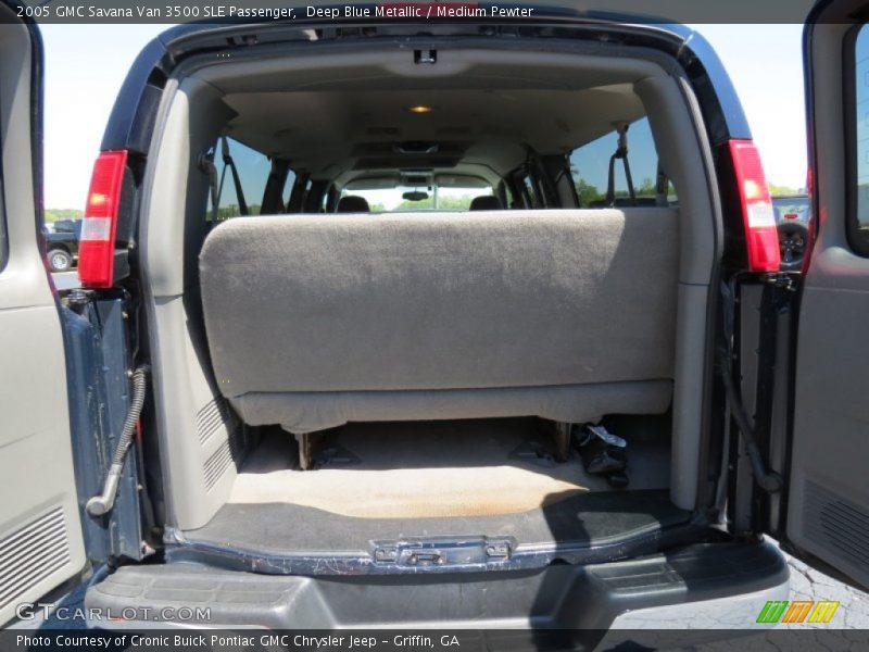 Deep Blue Metallic / Medium Pewter 2005 GMC Savana Van 3500 SLE Passenger