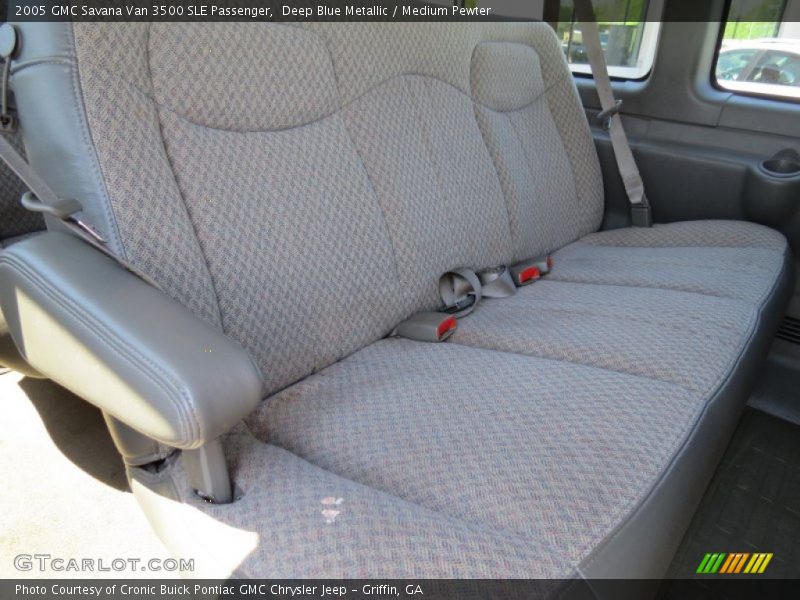 Deep Blue Metallic / Medium Pewter 2005 GMC Savana Van 3500 SLE Passenger