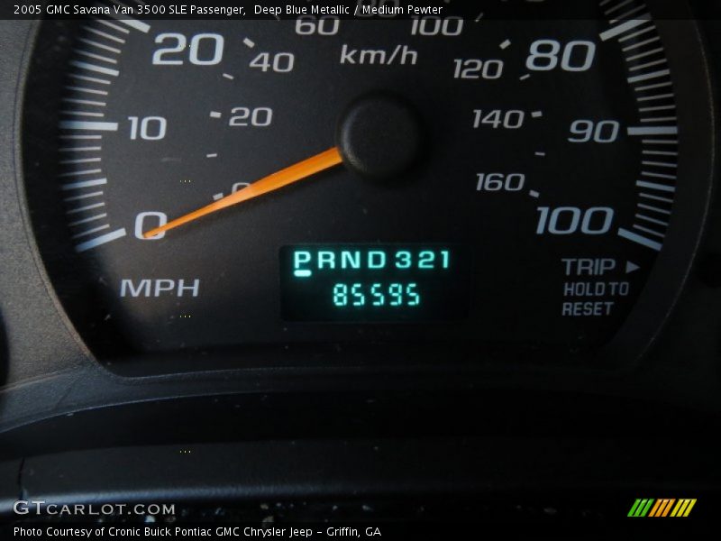 Deep Blue Metallic / Medium Pewter 2005 GMC Savana Van 3500 SLE Passenger
