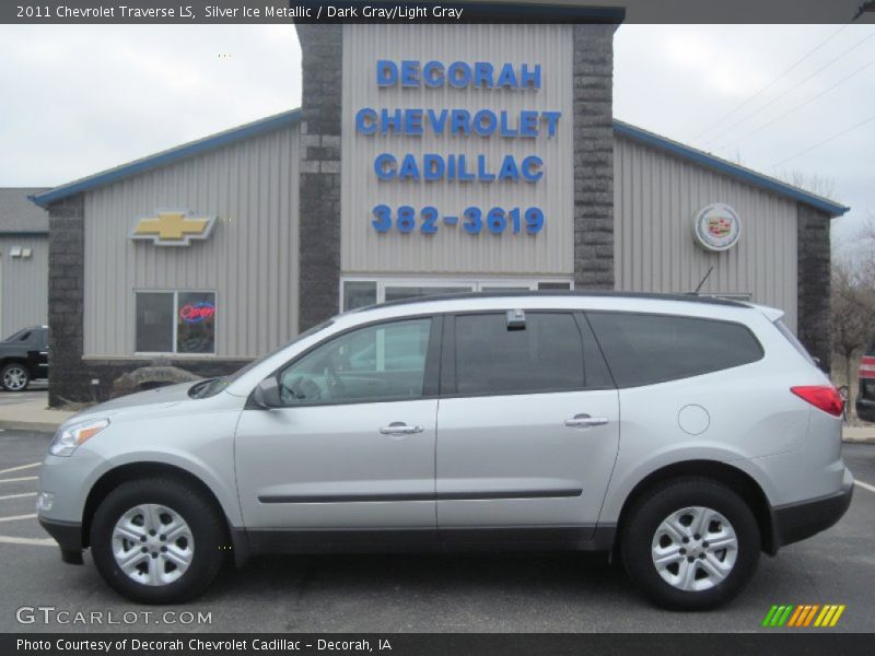Silver Ice Metallic / Dark Gray/Light Gray 2011 Chevrolet Traverse LS