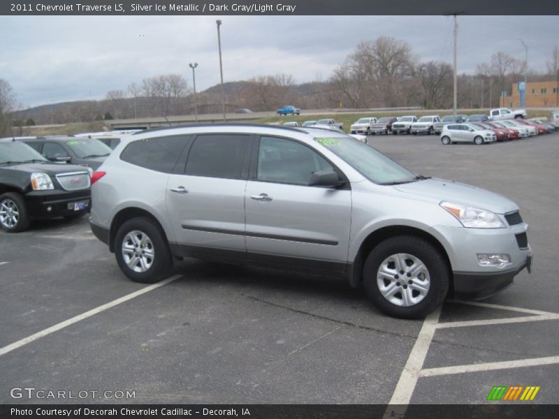 Silver Ice Metallic / Dark Gray/Light Gray 2011 Chevrolet Traverse LS