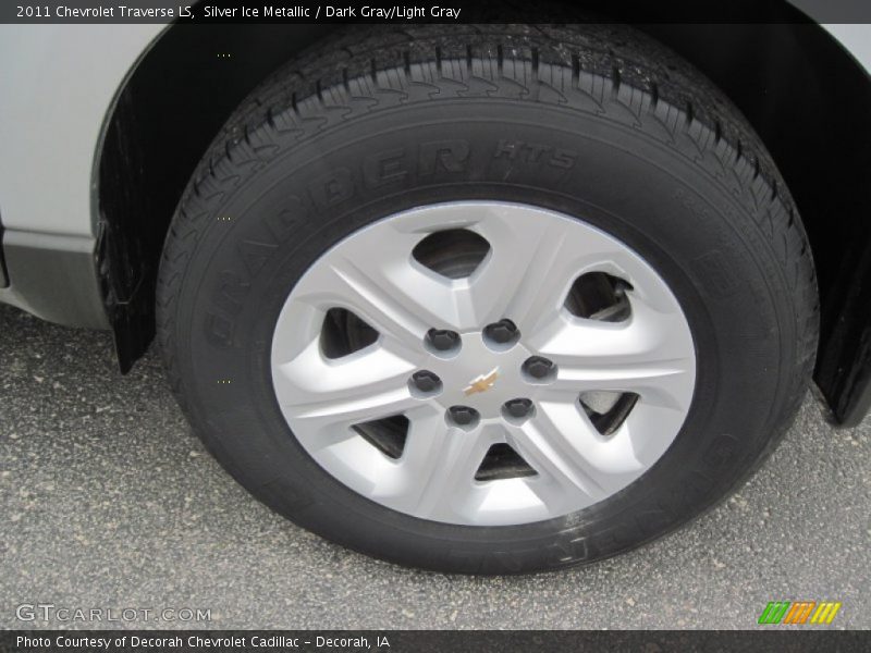 Silver Ice Metallic / Dark Gray/Light Gray 2011 Chevrolet Traverse LS