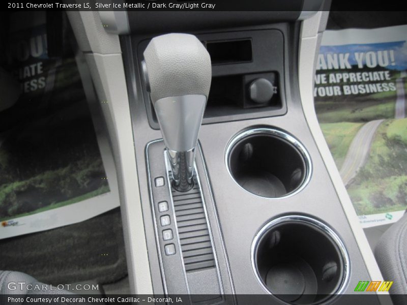 Silver Ice Metallic / Dark Gray/Light Gray 2011 Chevrolet Traverse LS