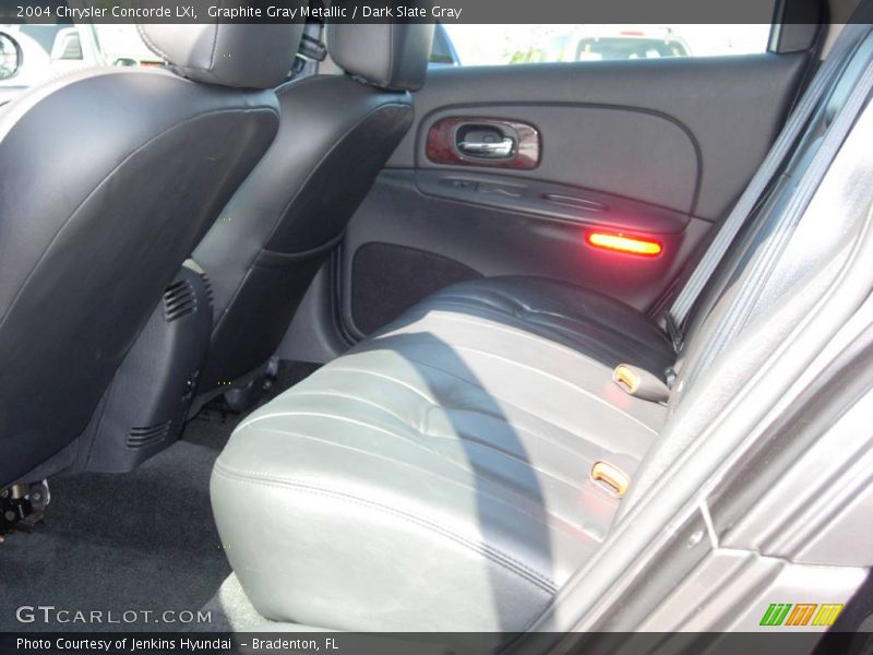 Graphite Gray Metallic / Dark Slate Gray 2004 Chrysler Concorde LXi
