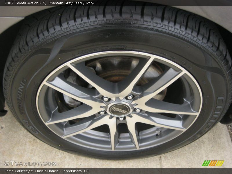 Phantom Gray Pearl / Ivory 2007 Toyota Avalon XLS