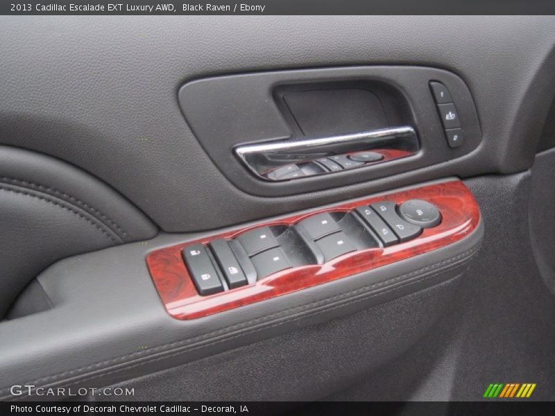Controls of 2013 Escalade EXT Luxury AWD