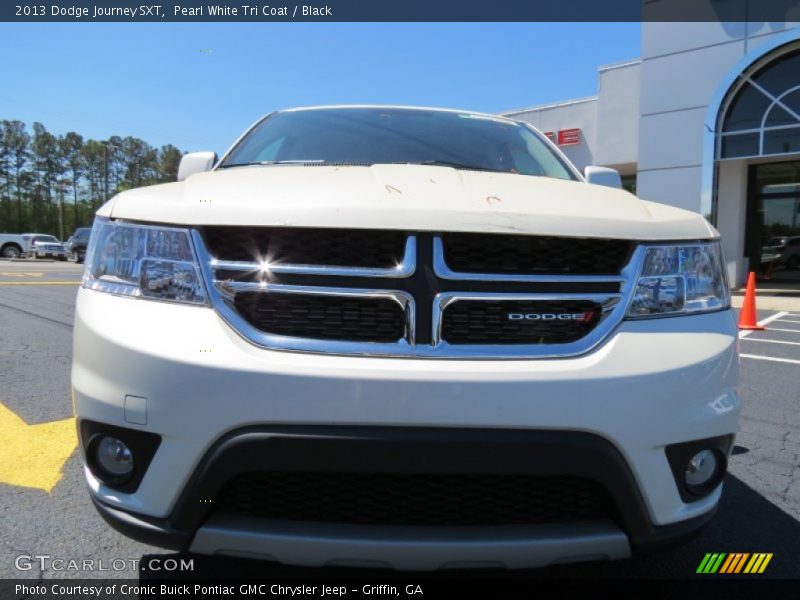 Pearl White Tri Coat / Black 2013 Dodge Journey SXT
