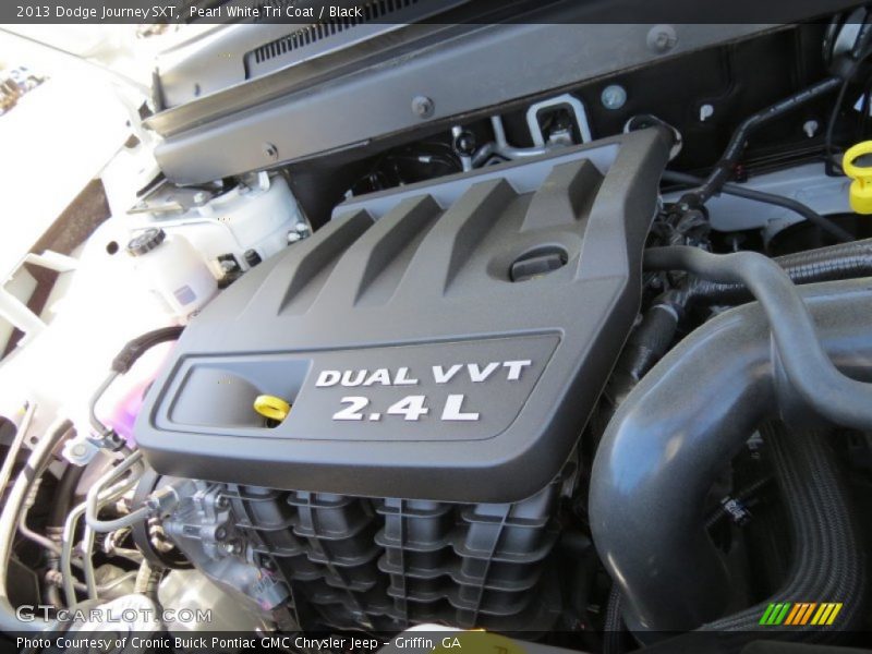 Pearl White Tri Coat / Black 2013 Dodge Journey SXT