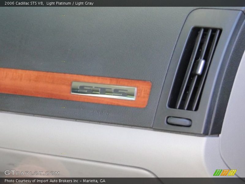 Light Platinum / Light Gray 2006 Cadillac STS V8