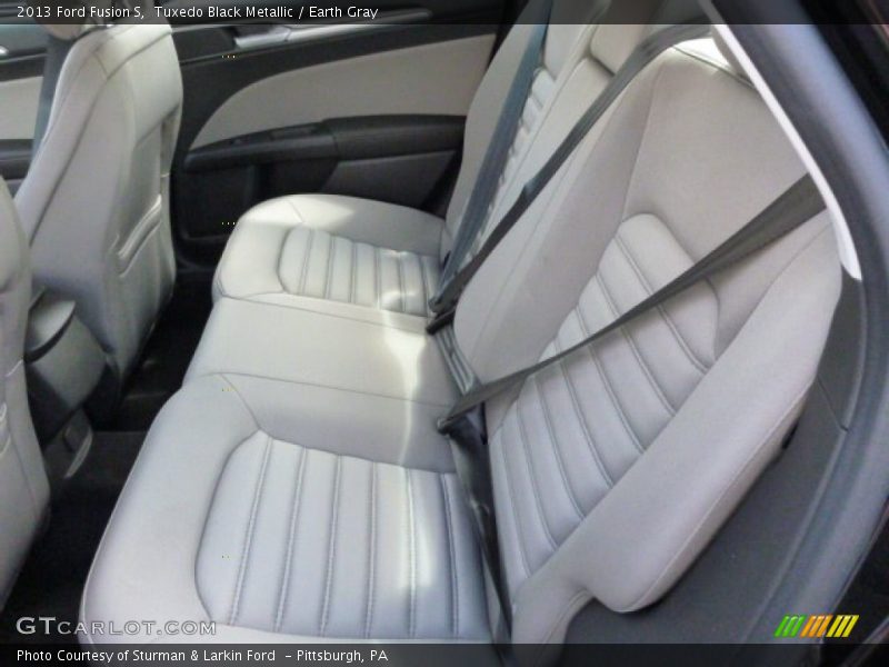 Tuxedo Black Metallic / Earth Gray 2013 Ford Fusion S