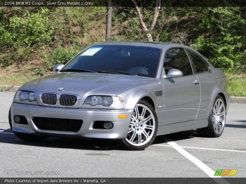 Front 3/4 View of 2004 M3 Coupe